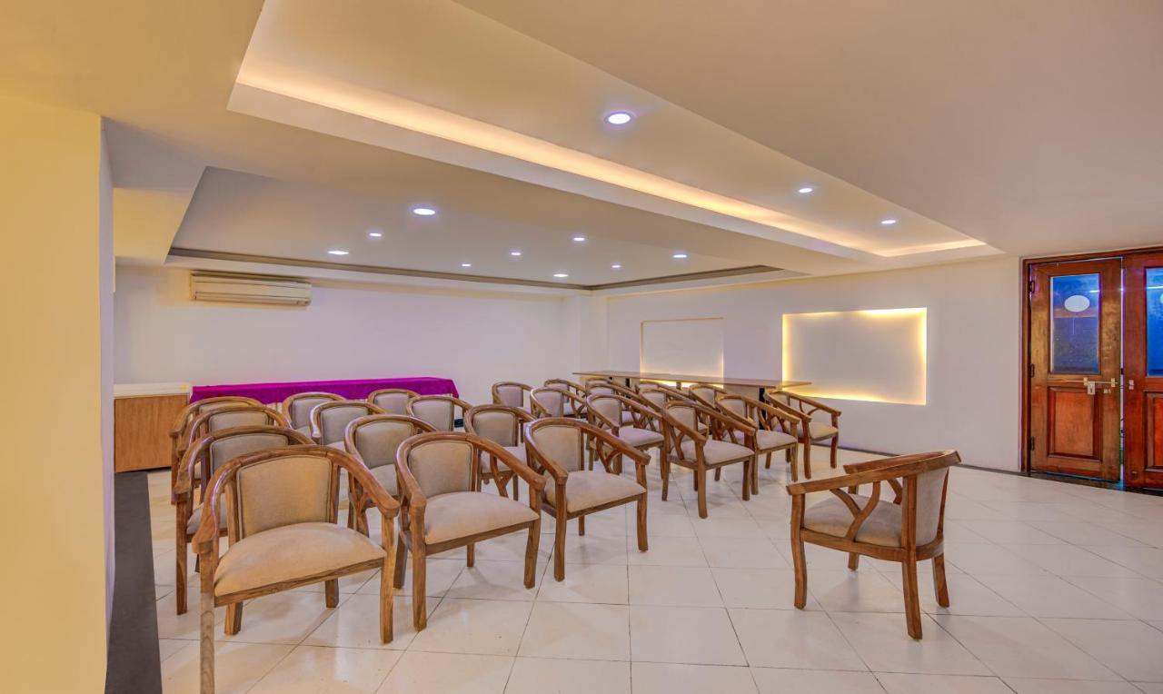 Treebo Corporate Park 호텔 뉴델리 외부 사진